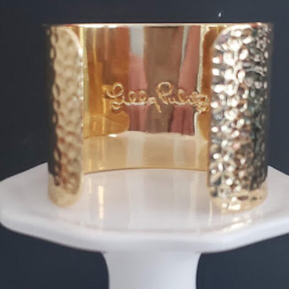 Lilly Pulitzer Cheetah Cuff Bracelet Gold Tone Crystal Accents NWOT Resort - Picture 4 of 7